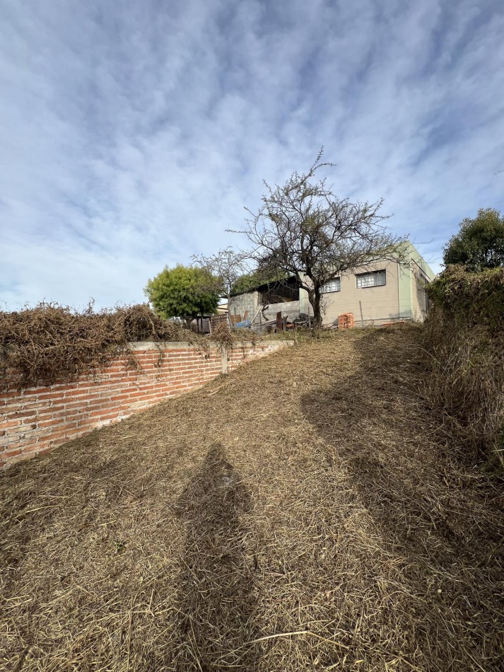 Terreno con Base de vivienda- Santa Monica