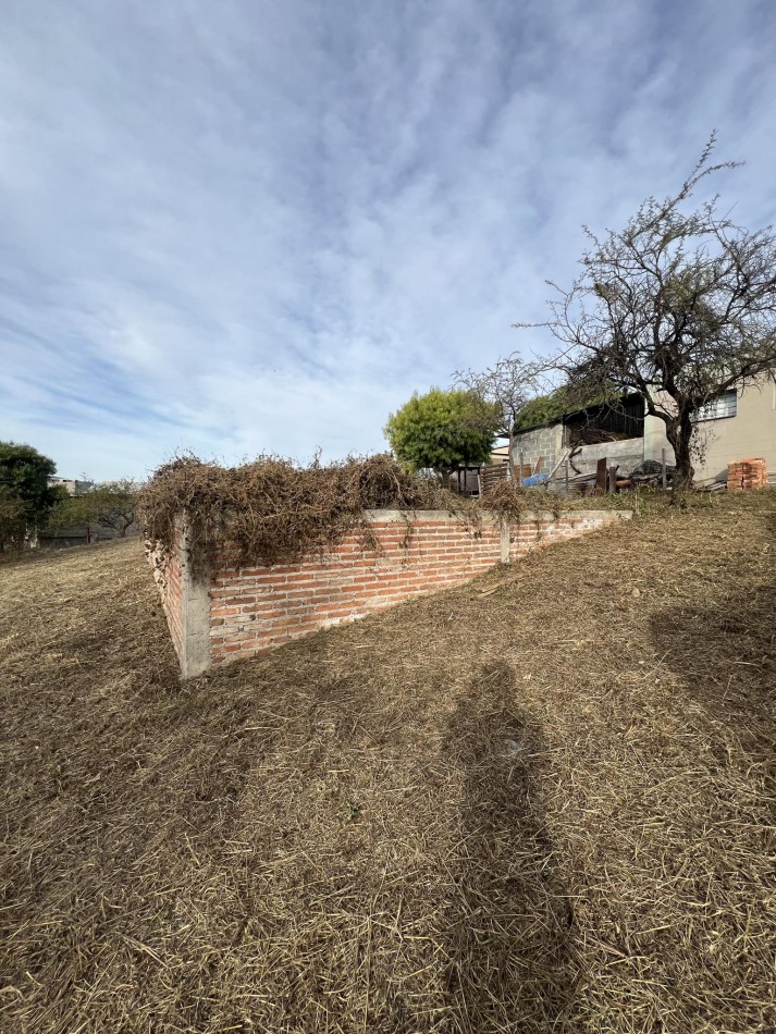 Terreno con Base de vivienda- Santa Monica