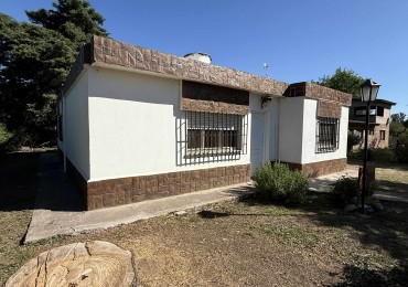 Casa de 2 dormitorios- Villa Adelina- Santa Rosa