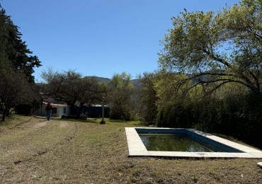 CASA EN VILLA SANTARELLI / TERRENO AMPLIO