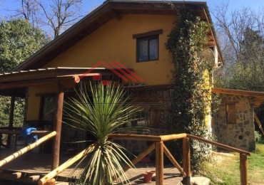 Casa con Pileta Villa Gral Belgrano